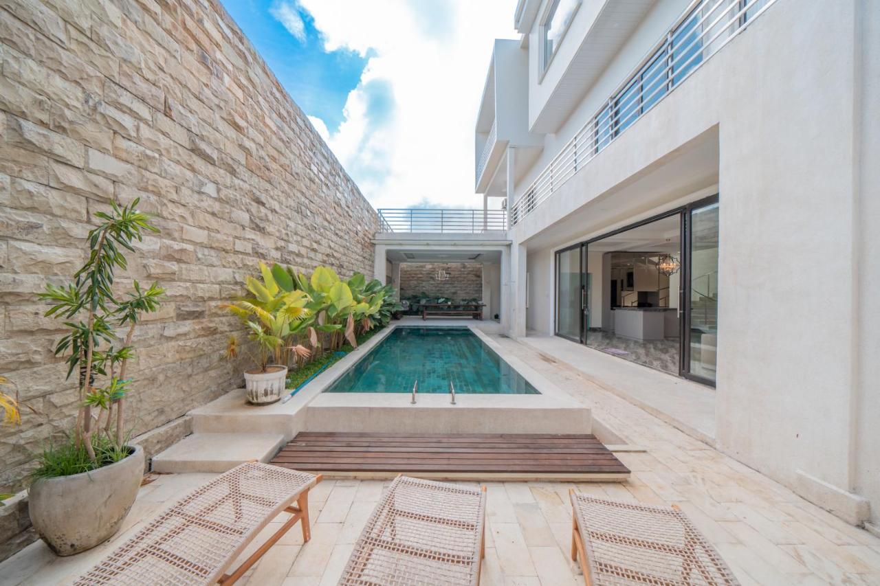 Villa Karen Uluwatu